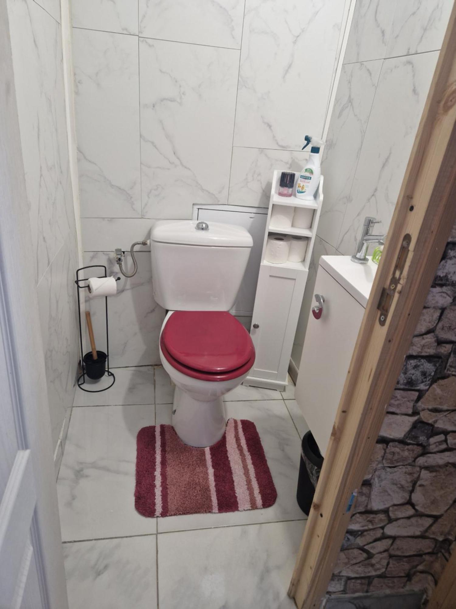 Charming House For 5 People Sirine57 Long